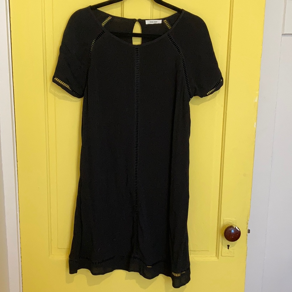 MOD REF little black flowy dress